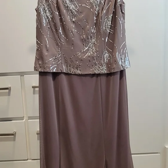 Dress and Jacket, Alex EveningsPetite Sequined A-Line Midi Dress and Jacket - Picture 6 of 10